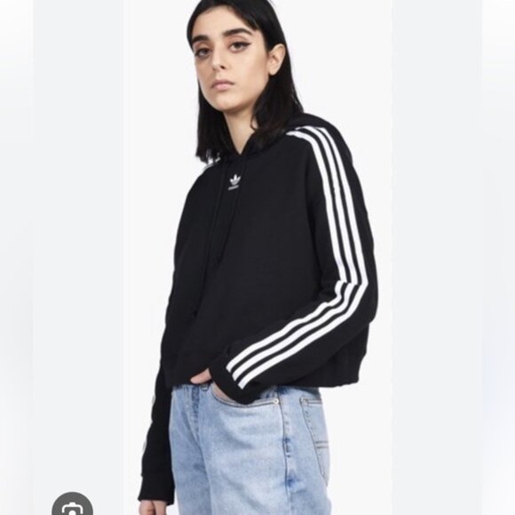 ADIDAS Originals Cropped Hoodie Jacket Sweatshirt Black Womens CY4766 - Picture 2 of 9
